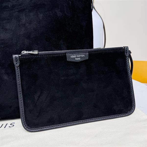 2026120181648568 270